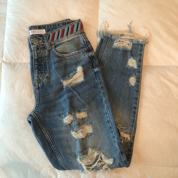 Zara Denim - Zara Beaded Denim Boyfriend Jeans